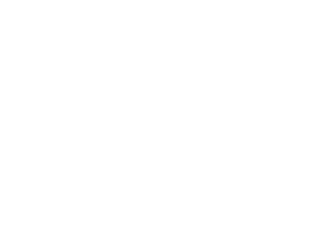 私に車が売れるのか。そんな不安は充実した研修と周りのサポートですぐに解消されました。 荒木紗也香 マイネ平須営業スタッフ